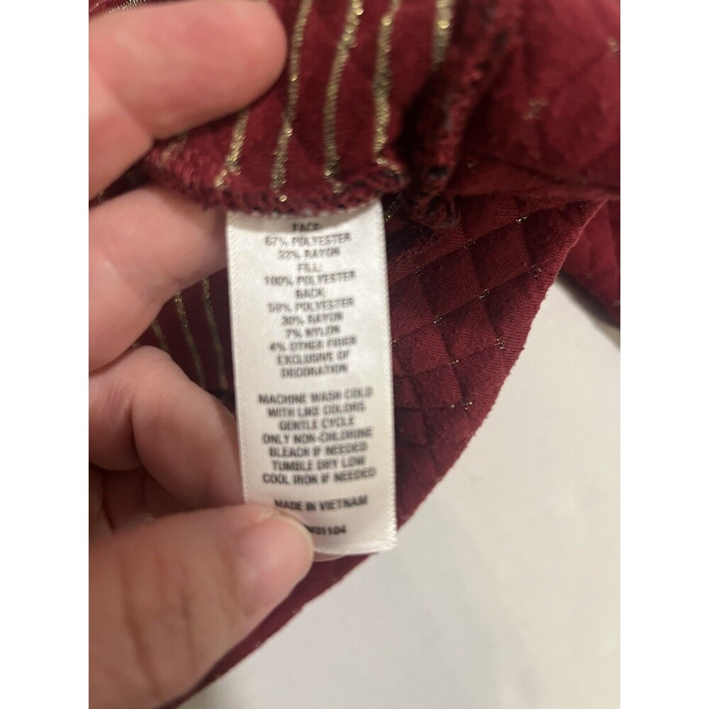 Crown & Ivy Quilted Pullover Mock Turtleneck, Red w Gold Stitch Size L - Picture 6 of 10